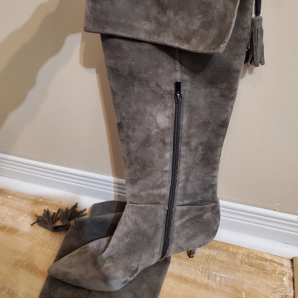 Lord & Taylor Over The Knee Kitten Heel Boots, Gray Suede Size 10 - Picture 1 of 3